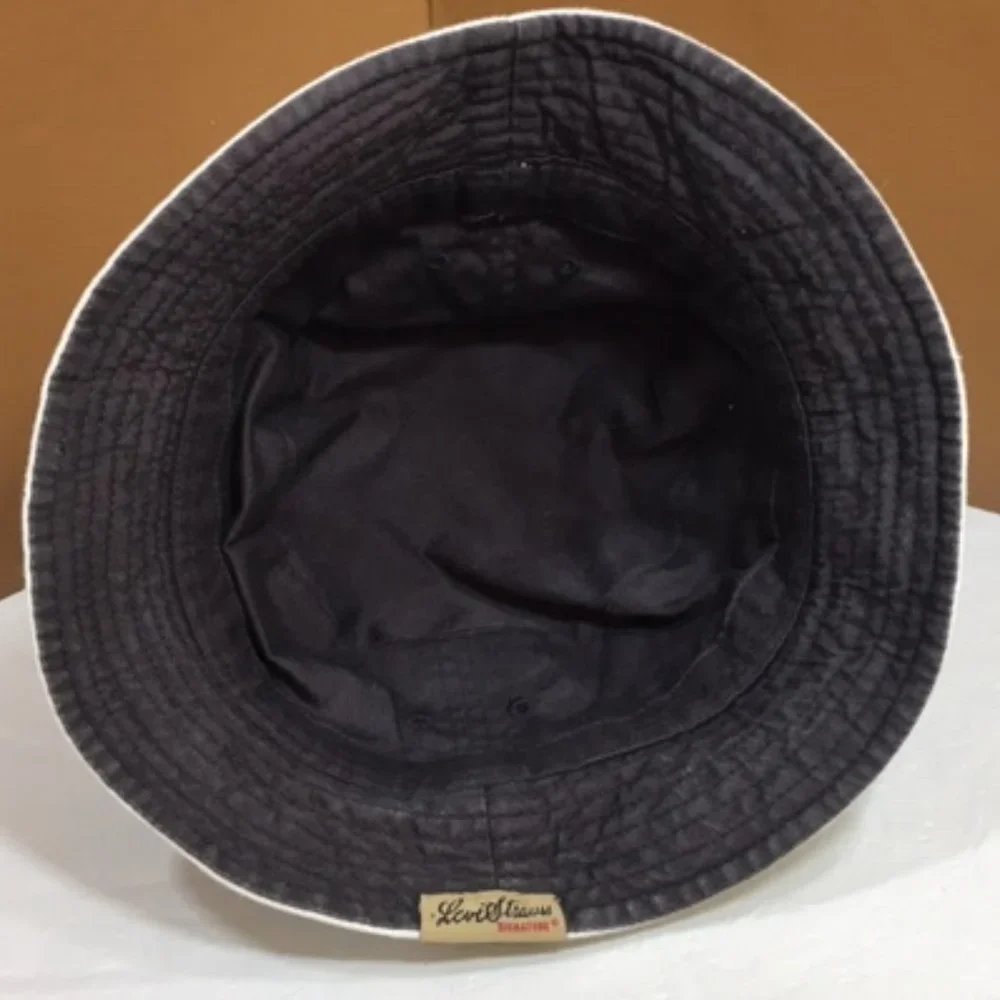 Levi Strauss Signature White Black Reversible Bucket Hat Small
